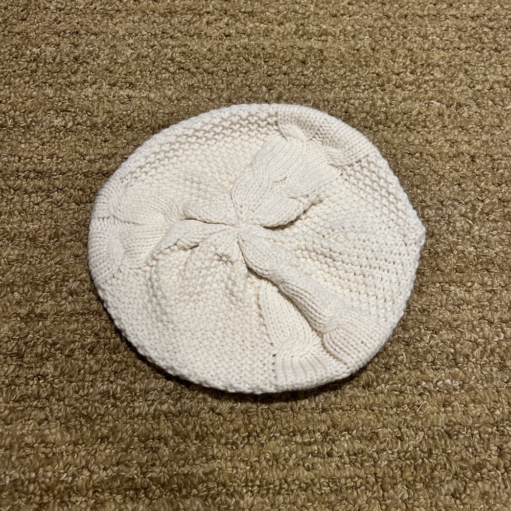 Cream Knit Beret